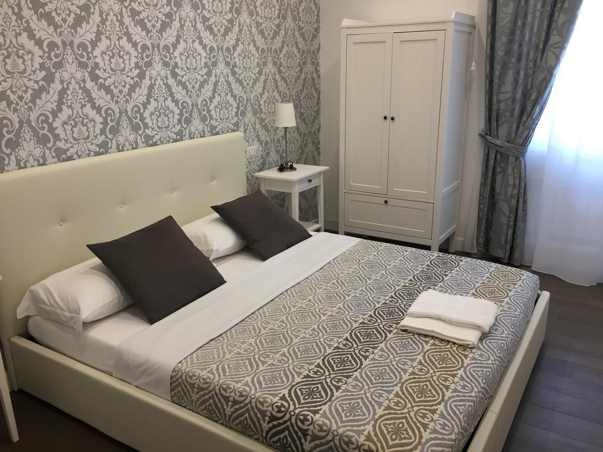 Suite Colosseo Apt. Rome Luaran gambar